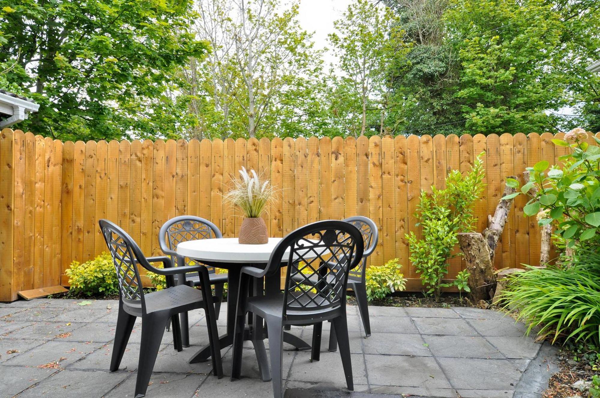 Ash Grove House Bed & Breakfast Galway Eksteriør bilde